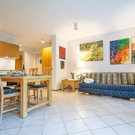 Wohnanlage Am Grün Ferienglück Whg 6 Stellplatz 01 *